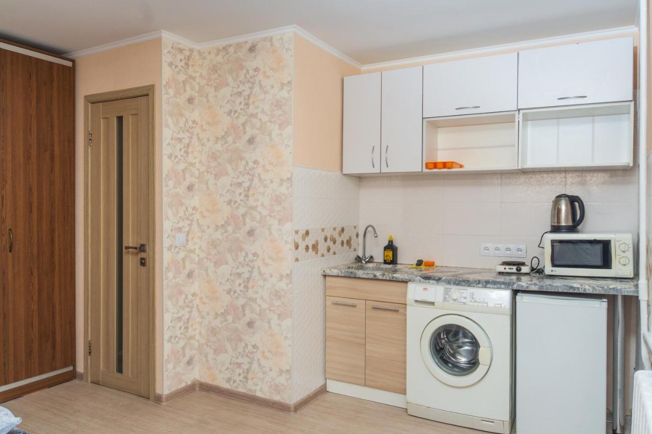 1 Комнатная Квартира По Улице Предславинская, 12 Kiev Buitenkant foto
