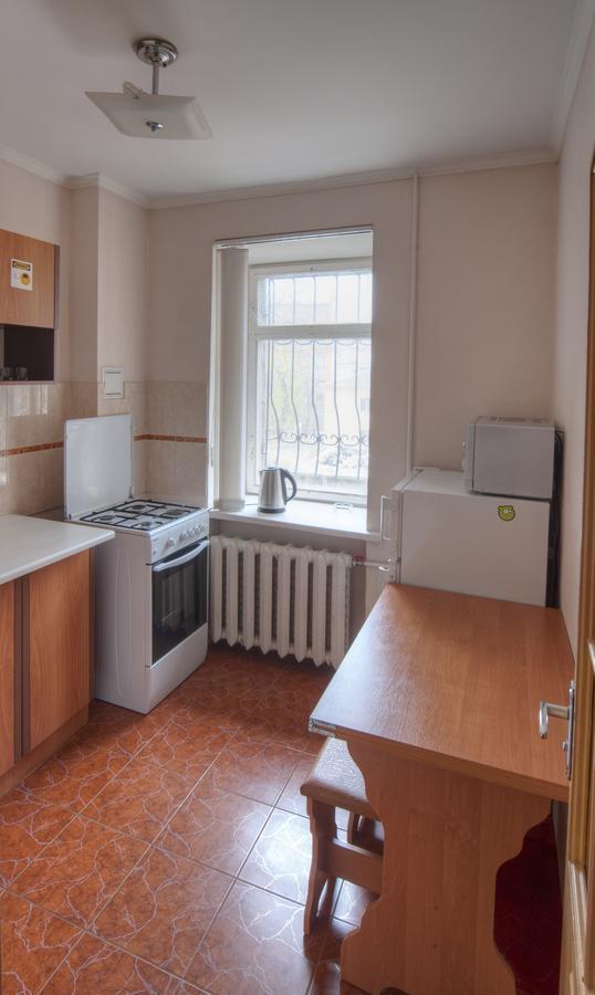 1 Комнатная Квартира По Улице Предславинская, 12 Kiev Buitenkant foto