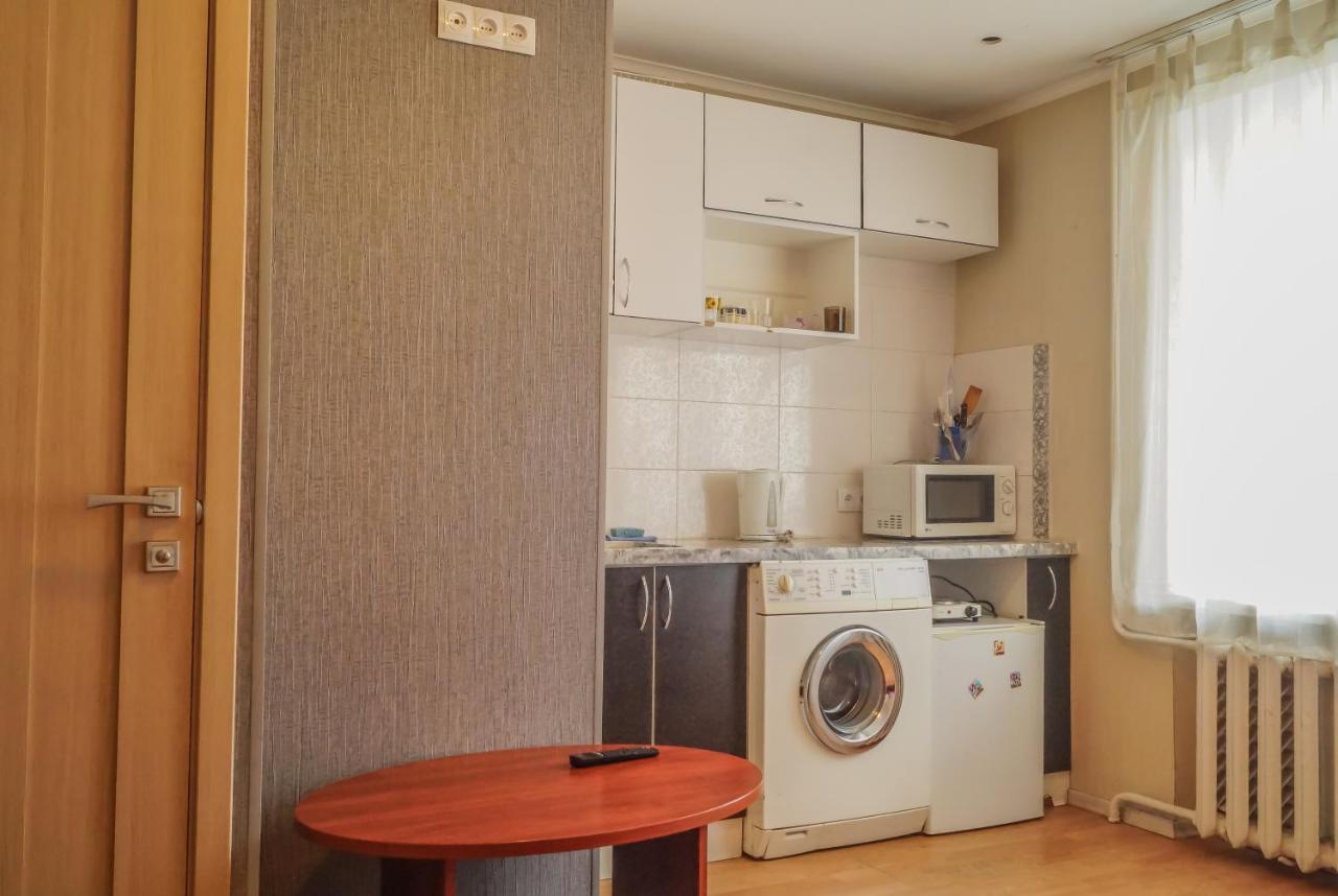 1 Комнатная Квартира По Улице Предславинская, 12 Kiev Buitenkant foto